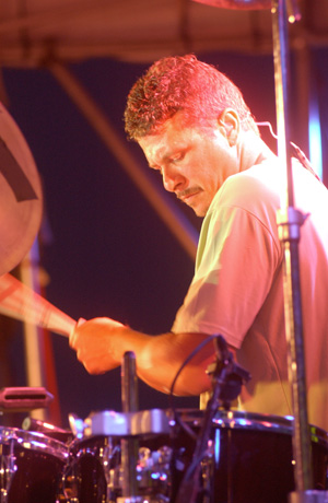 Paul Bautz professional drummer online custom drum tracks cheap beats